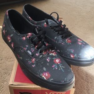 VANS authentic lo pro floral
